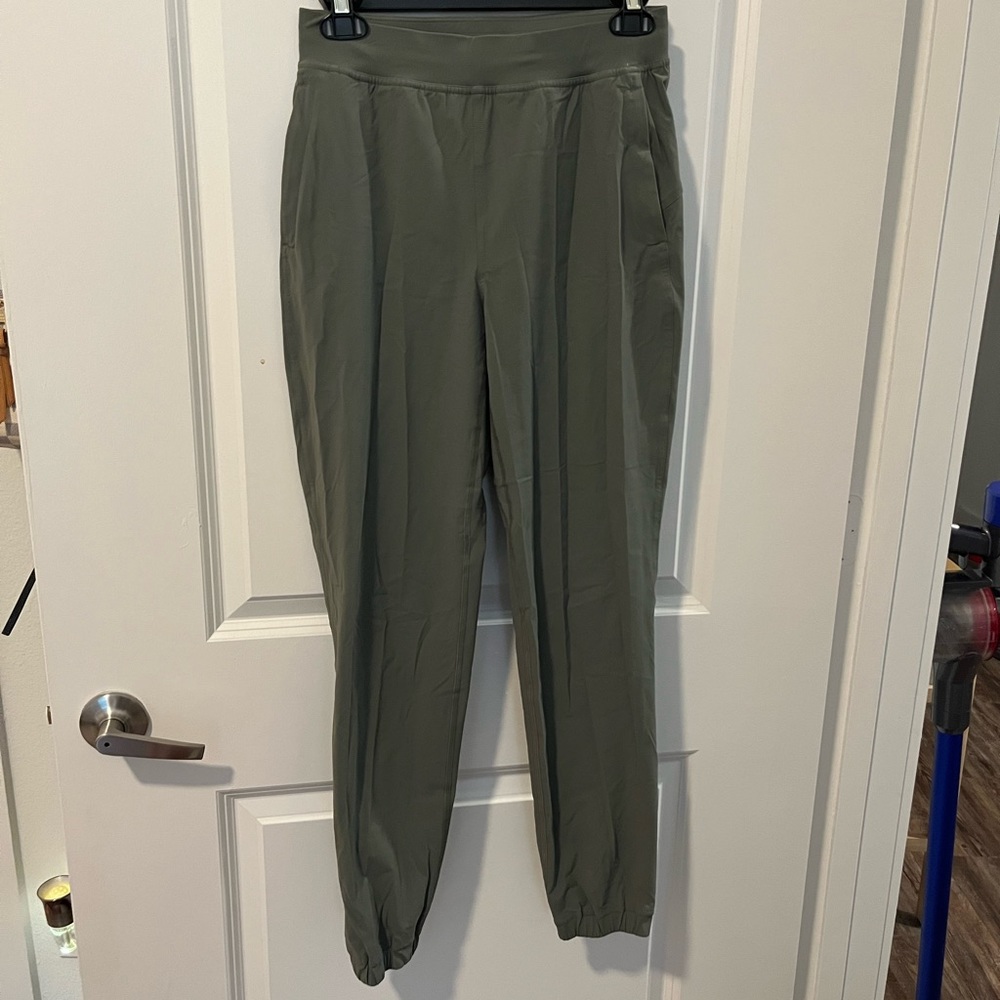 Lulu lemon joggers